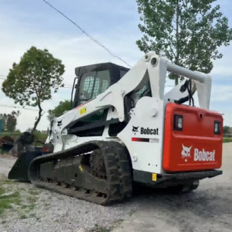 Bobcat T770 Backhoe loader4