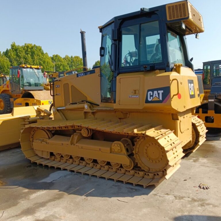 CAT D5K Bulldozer7