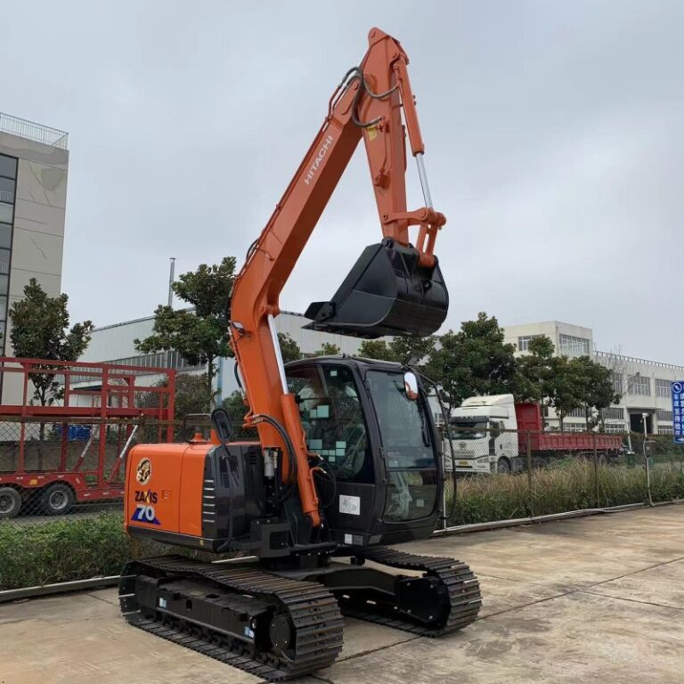 HITACHI ZX70 Excavtors1