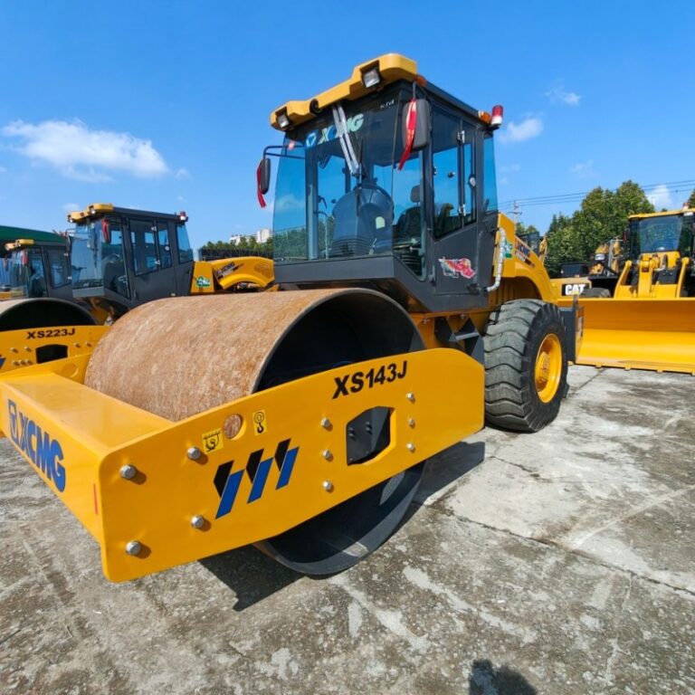 roller xs143J18