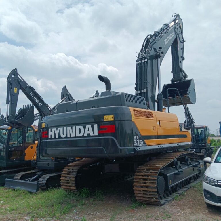 Hydraulic tracked excavator27