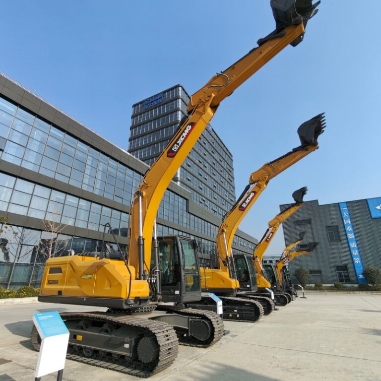 XCMG XE205GA Excavators10